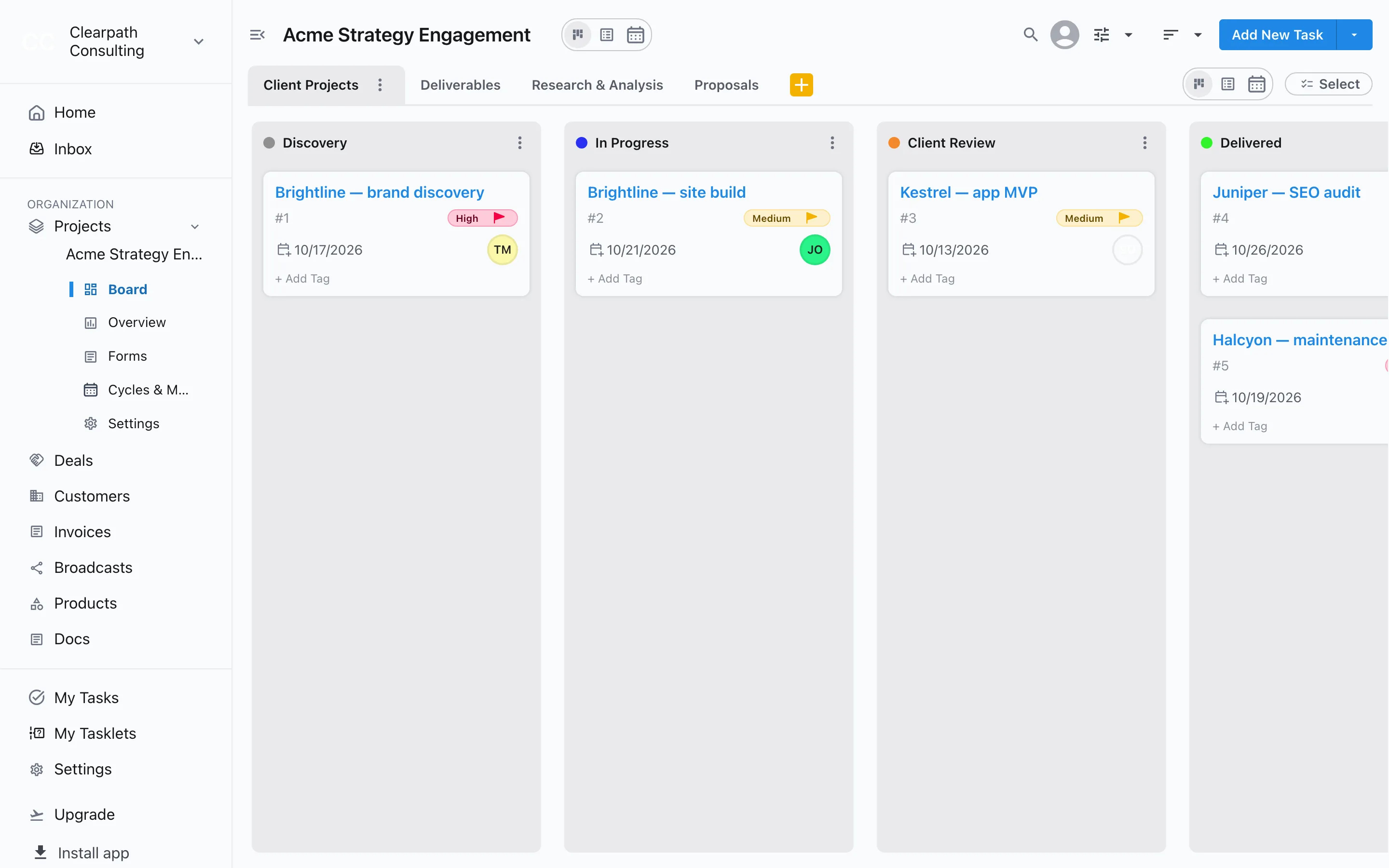 A Slateo board from the Consulting Firm template with client projects in Discovery, In Progress, Client Review and Delivered.