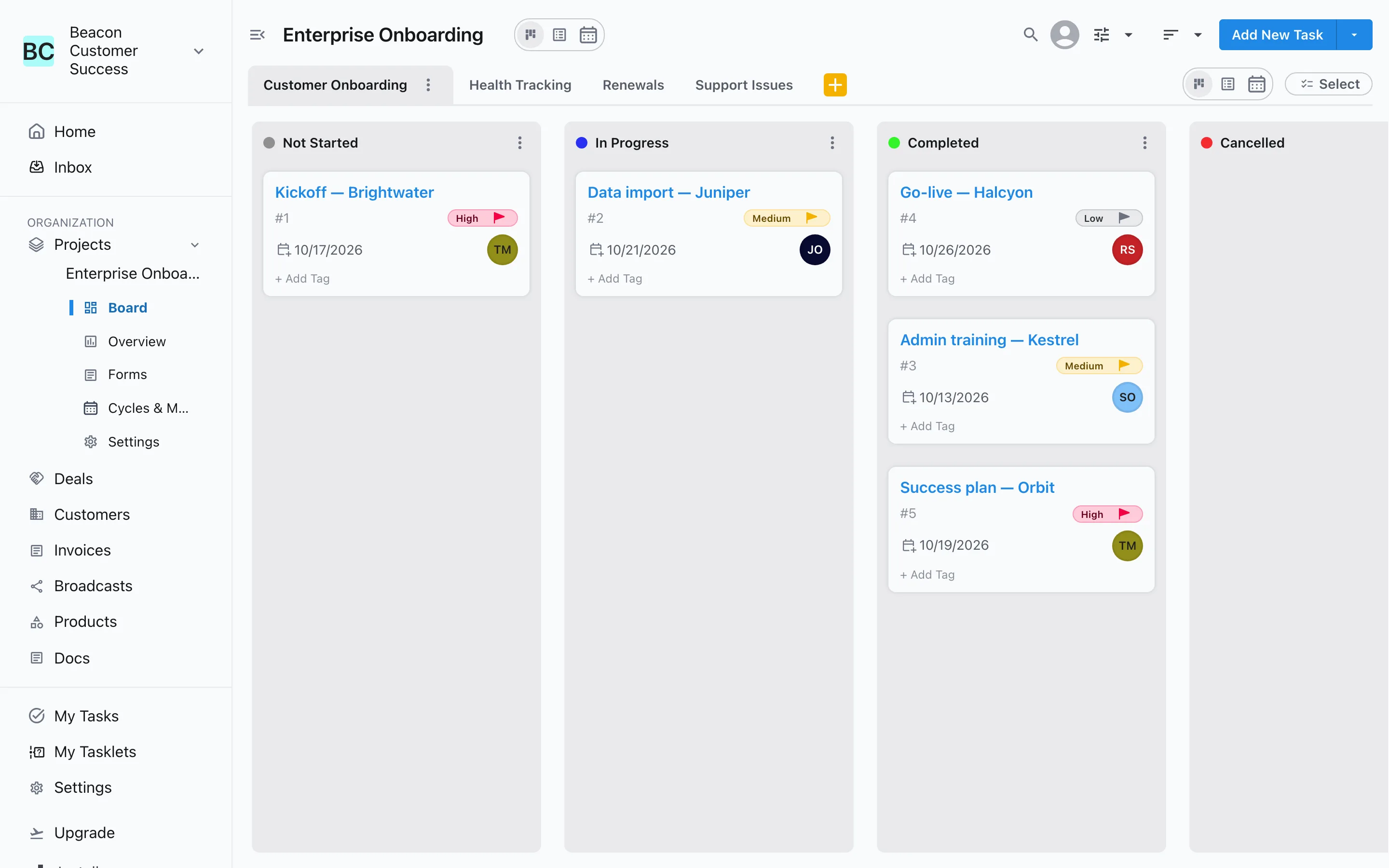 A Slateo board from the Customer Success template with customer onboarding in Not Started, In Progress and Completed.